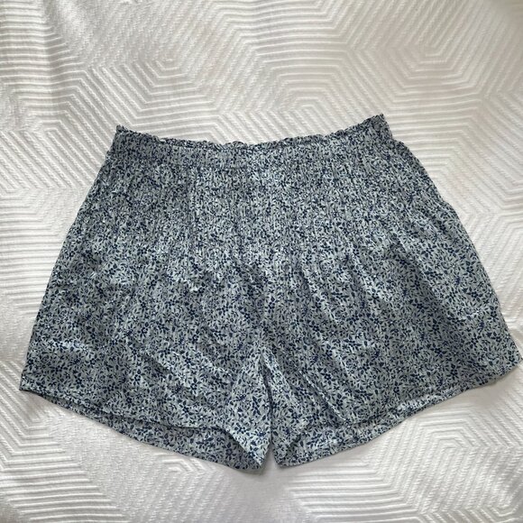 BRAND NEW | Madewell | Smocked Pull-On Shorts in Florentine Floral | Large - Picture 3 of 8